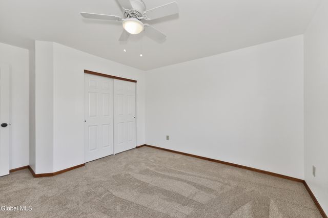 18 Rockefeller Boulevard, Rensselaer, NY 12144