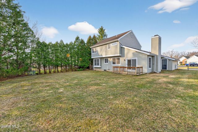 18 Rockefeller Boulevard, Rensselaer, NY 12144