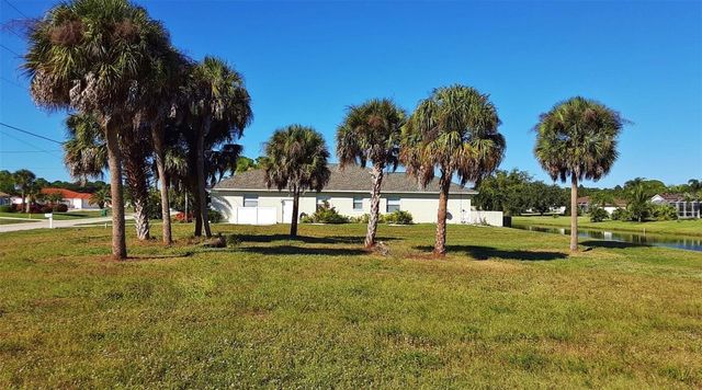 847 ROTONDA CIRCLE, Rotonda West, FL 33947