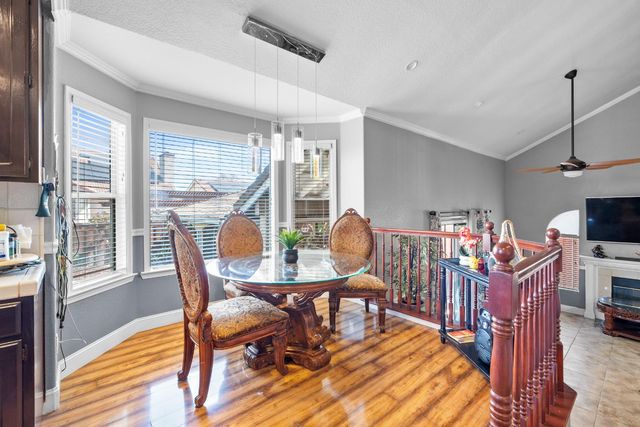 446 Port St, Los Banos, CA 93635