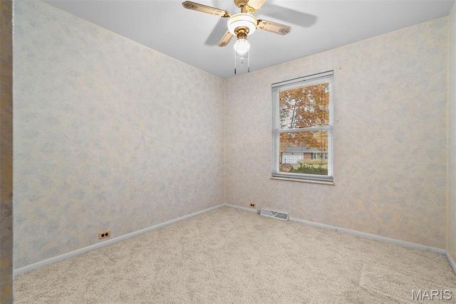 10275 Julius Northway, St Louis, MO 63127