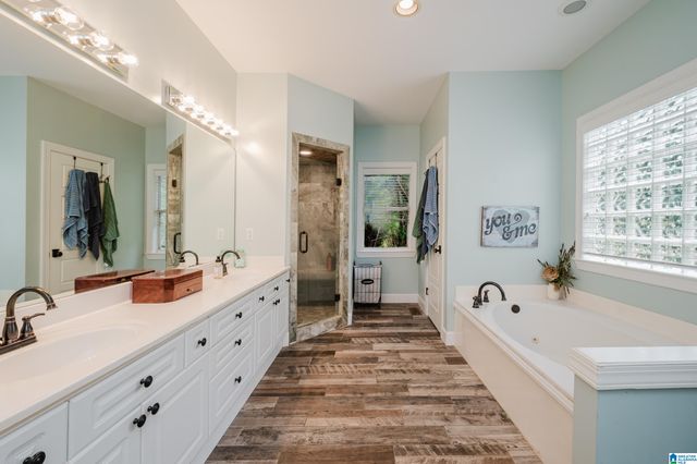 11 CROSSBROOK CIRCLE, Chelsea, AL 35043