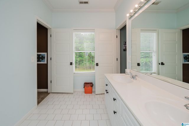 11 CROSSBROOK CIRCLE, Chelsea, AL 35043