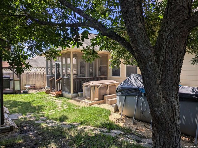 2121 Dragon TRL, New Braunfels, TX 78130