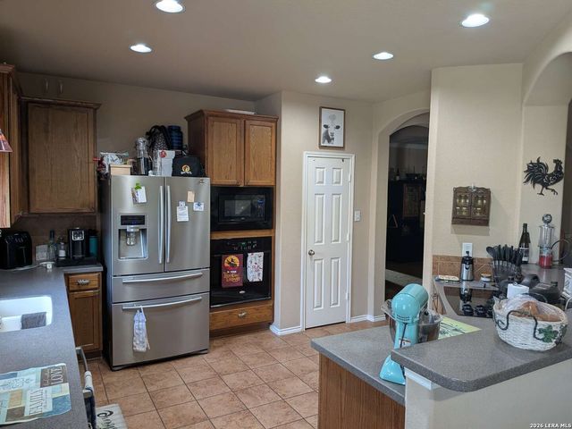2121 Dragon TRL, New Braunfels, TX 78130