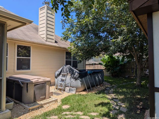 2121 Dragon TRL, New Braunfels, TX 78130