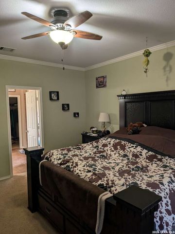 2121 Dragon TRL, New Braunfels, TX 78130