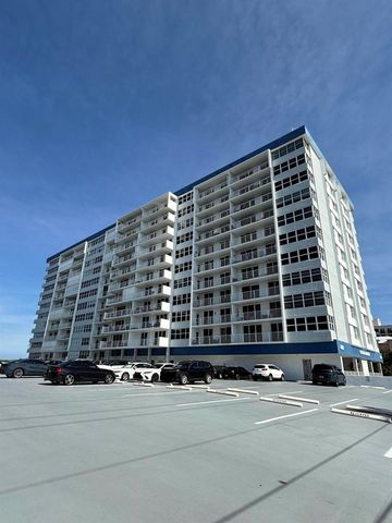 800 SE 20th Avenue 105, Deerfield Beach, FL 33441