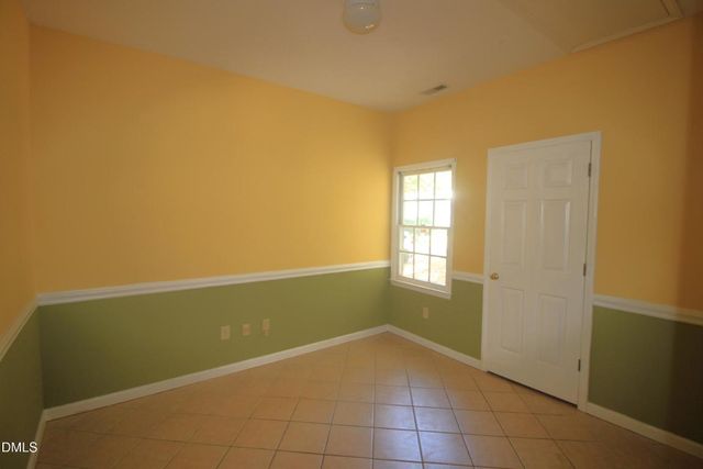 112 Sterlingdaire Drive, Cary, NC 27511