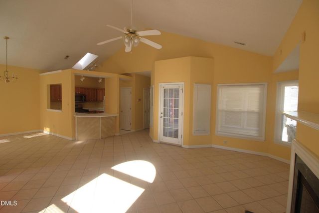 112 Sterlingdaire Drive, Cary, NC 27511