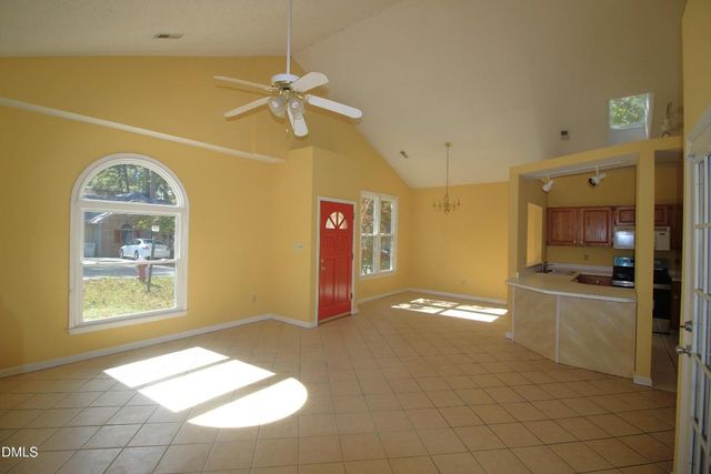 112 Sterlingdaire Drive, Cary, NC 27511