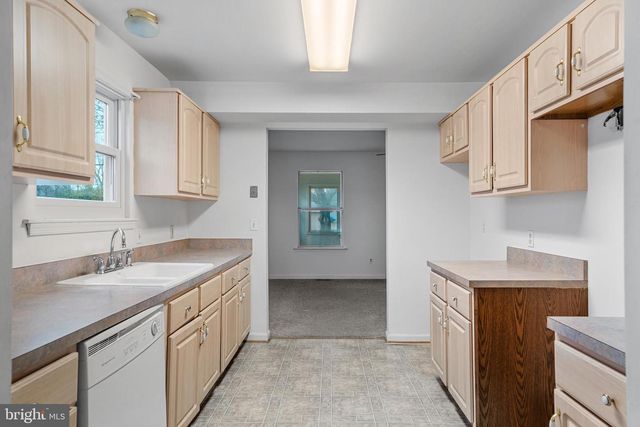 1512 LINCOLN RD, Shady Side, MD 20764