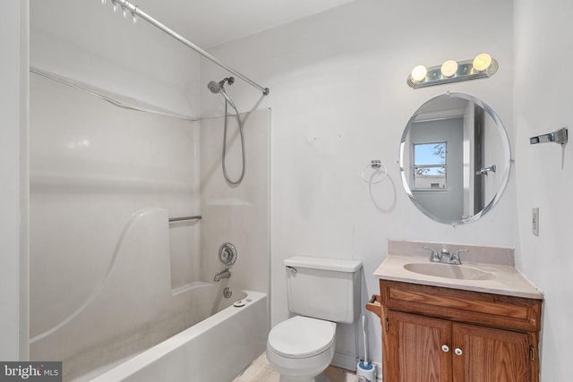 1512 LINCOLN RD, Shady Side, MD 20764