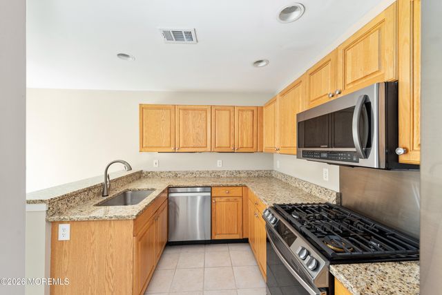 46 Buford Court, Tinton Falls, NJ 07753