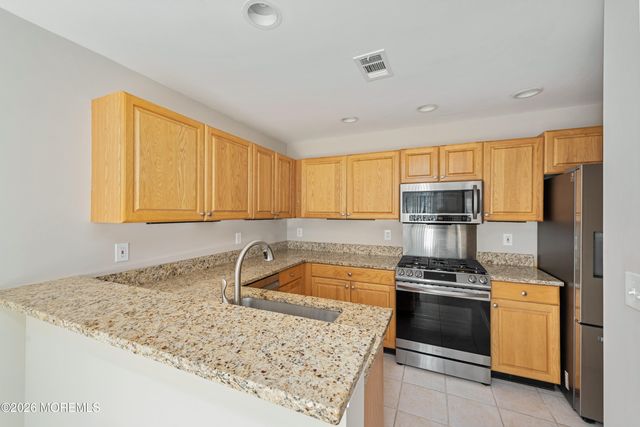 46 Buford Court, Tinton Falls, NJ 07753