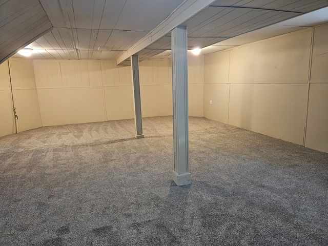 10211 S Peoria Street, Chicago, IL 60643