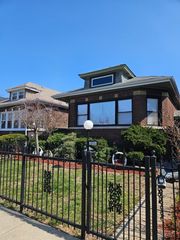 10211 S Peoria Street, Chicago, IL 60643