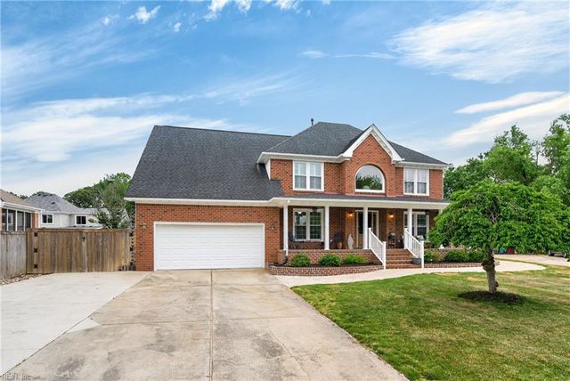 817 Satinwood CT, Chesapeake, VA 23322