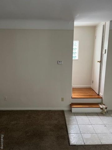 14526-32 Evergreen Road, Detroit, MI 48223