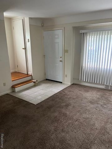 14526-32 Evergreen Road, Detroit, MI 48223