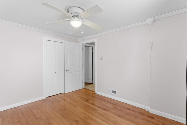 196 Dewey Street, Manchester, NH 03103