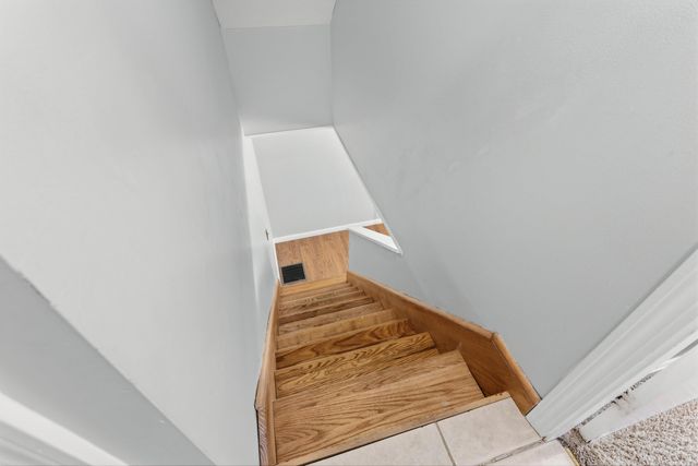 196 Dewey Street, Manchester, NH 03103