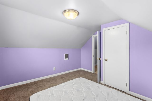 196 Dewey Street, Manchester, NH 03103