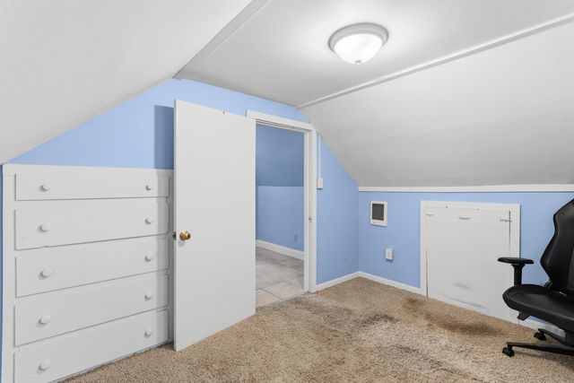 196 Dewey Street, Manchester, NH 03103