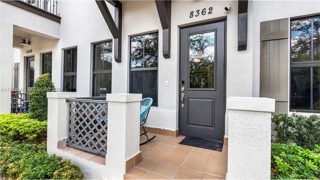 8362 NW 52nd Ter, Doral, FL 33166