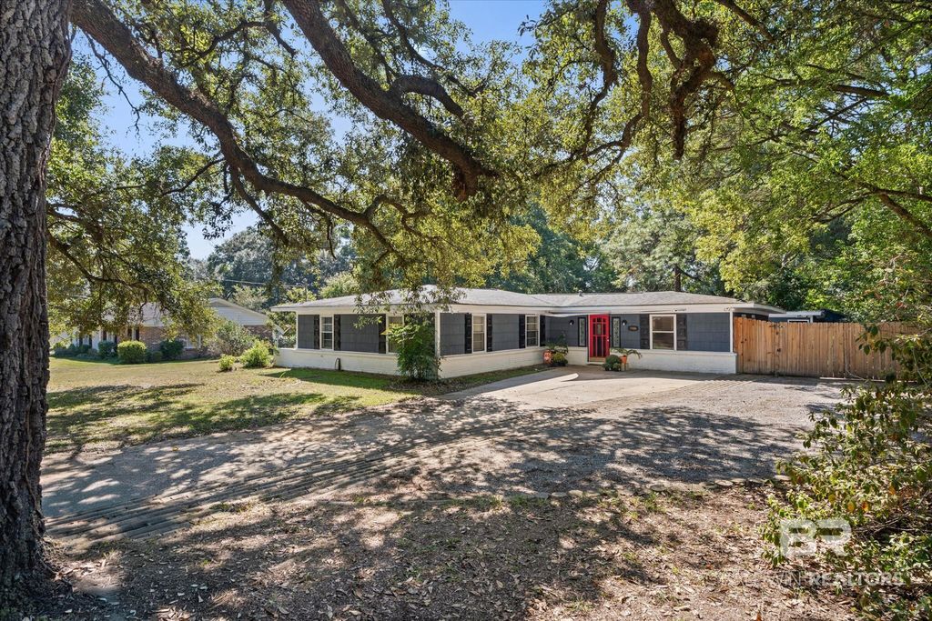 1506 Coalesway Drive, Mobile, AL 36693