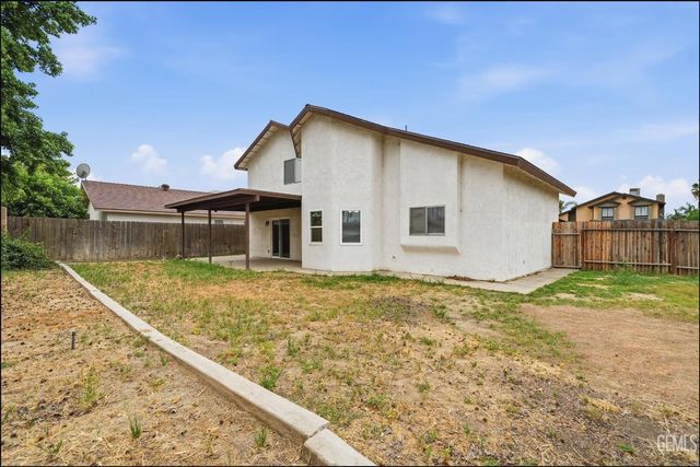 5808 El Camino Avenue, Bakersfield, CA 93313