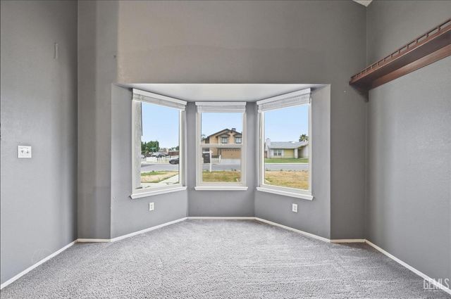 5808 El Camino Avenue, Bakersfield, CA 93313