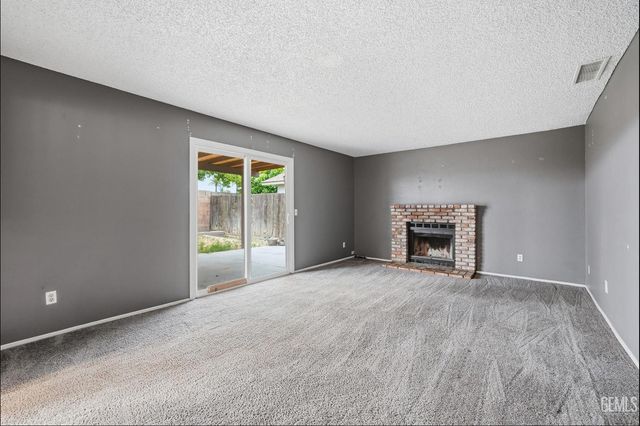 5808 El Camino Avenue, Bakersfield, CA 93313