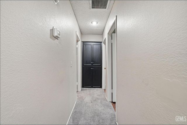 5808 El Camino Avenue, Bakersfield, CA 93313