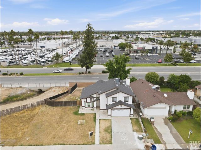 5808 El Camino Avenue, Bakersfield, CA 93313