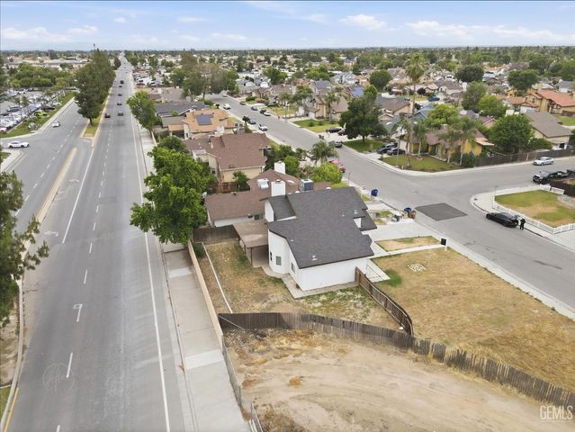5808 El Camino Avenue, Bakersfield, CA 93313
