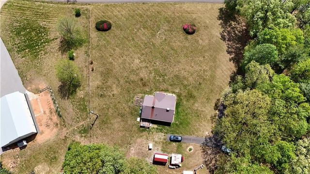 60 Edwin, Cana, VA 24317