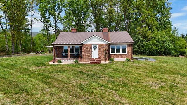 60 Edwin, Cana, VA 24317