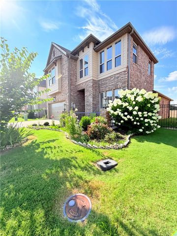 2004 SW Hampton Avenue, Bentonville, AR 72713