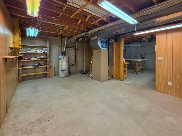 3228 Summerfield Drive, Eau Claire, WI 54701