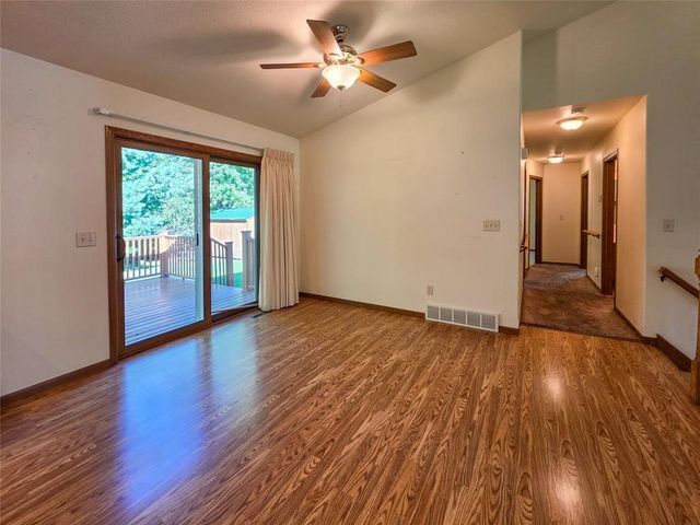 3228 Summerfield Drive, Eau Claire, WI 54701