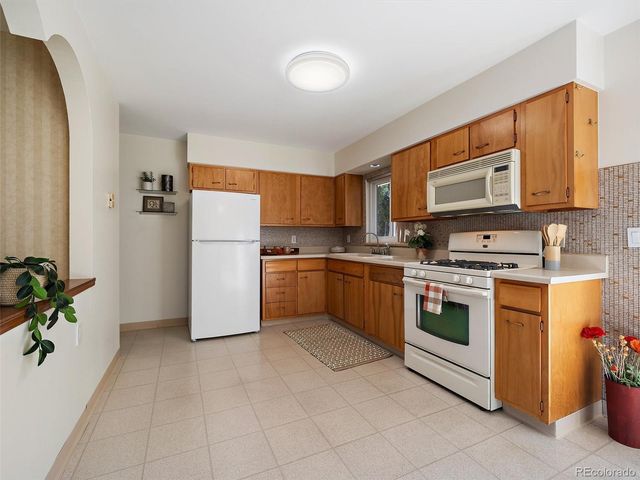 12080 W Carolina Drive, Lakewood, CO 80228