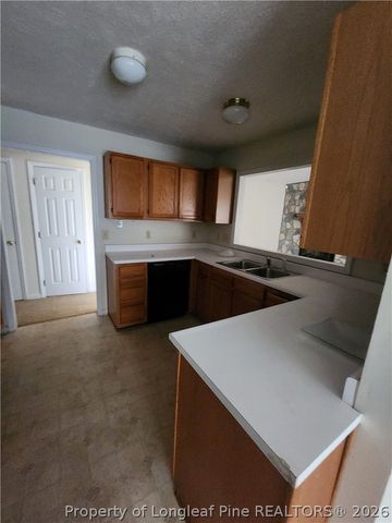 6605 OMNI Court, Fayetteville, NC 28314