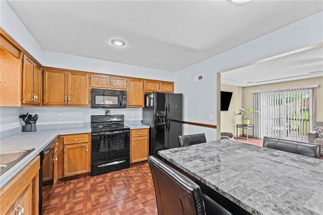 815 Autumn Drive, Belton, MO 64012