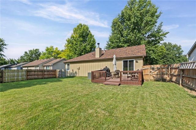 815 Autumn Drive, Belton, MO 64012