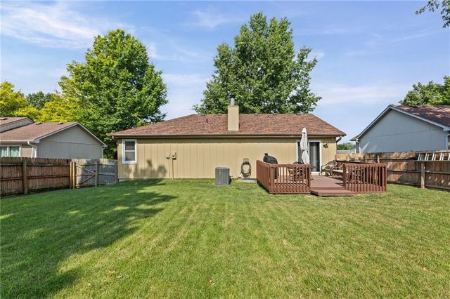 815 Autumn Drive, Belton, MO 64012