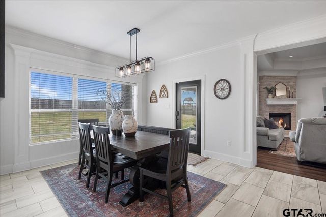 421 Bush Buck Way, Bullard, TX 75757