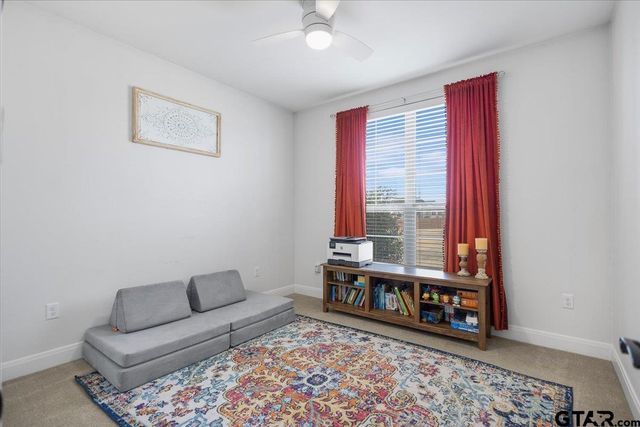 421 Bush Buck Way, Bullard, TX 75757