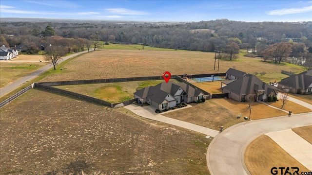 421 Bush Buck Way, Bullard, TX 75757