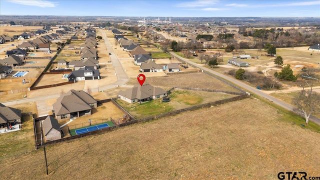 421 Bush Buck Way, Bullard, TX 75757